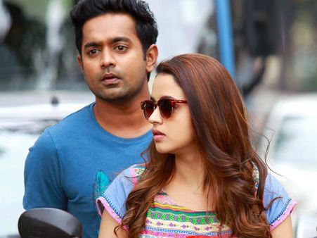 ആസിഫ് അലി ഭാവനയെ കല്യാണം കഴിക്കാം എന്ന് പറഞ്ഞിരുന്നു, പക്ഷെ ഇപ്പോള്‍ ഓര്‍മയില്ലെന്ന്.. കാണൂ