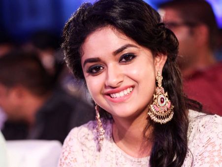ഒരു കോടി പ്രതിഫലം തന്നാല്‍ അഭിനയിക്കാം എന്ന് കീര്‍ത്തി സുരേഷ്, നിര്‍മാതാവിന്റെ മറുപടി ?