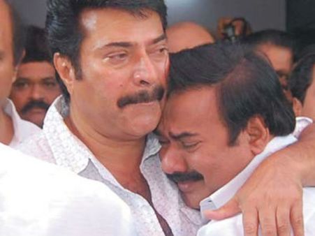 രക്ഷപ്പെടാന്‍ മുള്ളന്‍പന്നി മുള്ളുവിരിച്ച് കാണിക്കുന്നത് പോലെയാണ് മമ്മൂട്ടി എന്ന് മണിയന്‍പിള്ള