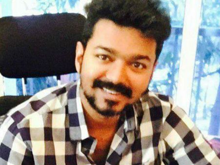 ദുല്‍ഖര്‍ സല്‍മാന്റെ ഭാഗ്യ നായിക, 28 കാരി; വിജയ് യുടെ അമ്മയായി അഭിനയിക്കുന്നു !!