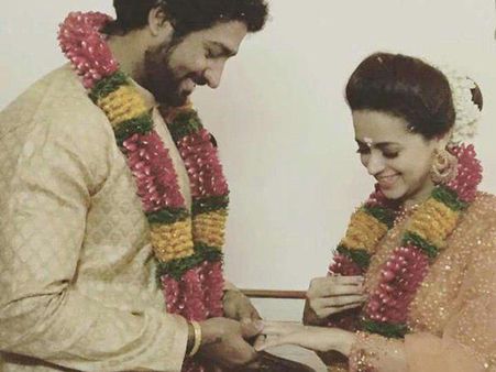 'റോമിയോ'യില്‍ തുടങ്ങിയ സൗഹൃദം വിവാഹത്തിലേക്ക്, ഭാവനയ്ക്ക് ആശംസ നേര്‍ന്ന് സിനിമാലോകം