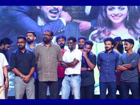 മികച്ച നടന്റെ ‘മാസ് ഇന്‍ട്രോ’, വിനായകനെ ഇപ്പോഴാണ് അറിയേണ്ടവര്‍ അറിഞ്ഞതെന്ന് ജയസൂര്യ