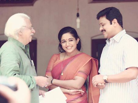 മോഹന്‍ലാല്‍, ടൊവിനോ, ഡിക്യു, നിവിന്‍ മത്സരം കടുക്കുന്നു, ഇത്തവണത്തെ അവാര്‍ഡ് ആരൊക്കെ നേടും ??