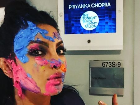പ്രിയങ്ക ചോപ്രയുടെ ഹോളി ആഘോഷം ന്യൂയോര്‍ക്കില്‍