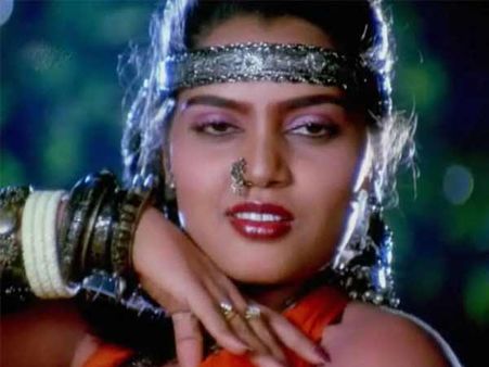 അടുത്ത ജന്‍മത്തില്‍ സില്‍ക്ക് സ്മിതയുടെ അച്ഛനായി ജനിക്കാനാണ് ആഗ്രഹമെന്ന് പ്രശസ്ത നടന്‍ !!