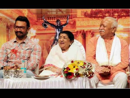 16വര്‍ഷങ്ങള്‍ക്ക് ശേഷം ആമിര്‍ ഖാന്‍ പുരസ്‌കാരം ഏറ്റുവാങ്ങി,രാജ്യദ്രോഹിയെന്ന് വിളിച്ചയാളില്‍ നിന്നും