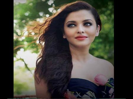 ഐശ്വര്യ റായ് അന്നും ഇന്നും ലോകസുന്ദരി തന്നെ, കാരണം കണ്ടോളു!!!