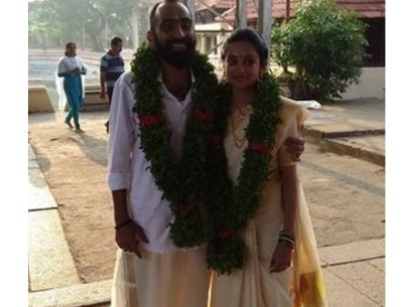 സ്വകാര്യ ചടങ്ങുകള്‍ മാത്രം, നടി ഗൗതമിയും സംവിധായകന്‍ ശ്രീനാഥ് രാജേന്ദ്രനും വിവാഹിതരായി