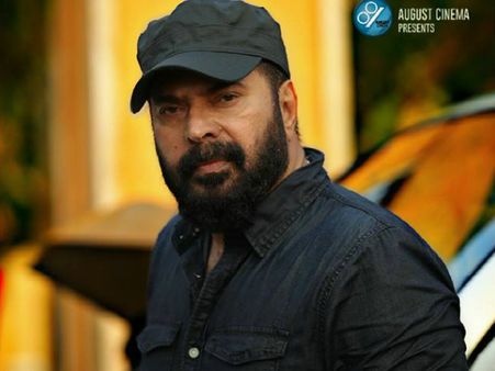 ഇനി വരാനിരിക്കുന്നത് മെഗാസ്റ്റാര്‍ യുഗം, ഗ്രേറ്റ് ഫാദര്‍ 24 ദിവസം കൊണ്ട് നേടിയത് എത്രയാണെന്നറിയാം !!