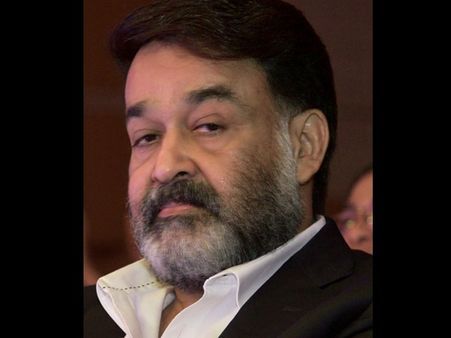ലൂസിഫറിന്റെ കഥ കേട്ടപ്പോള്‍ നിരസിക്കാന്‍ തോന്നിയില്ല, എന്തുകൊണ്ടാണെന്ന് മോഹന്‍ലാല്‍ പറയുന്നു