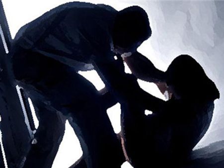 ജനപ്രിയ സീരിയല്‍ താരത്തിനെതിരെ കേസെടുത്തു,16 വയസുള്ളപ്പോള്‍ പീഡിപ്പിച്ചുവെന്ന് പെണ്‍കുട്ടിയുടെ പരാതി