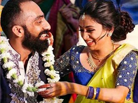 ഞങ്ങളുടെ പ്രണയം സിനിമാറ്റിക്കല്ല, ആദ്യ സിനിമയുടെ സംവിധായകനെ തന്നെ കെട്ടിയതിനെ കുറിച്ച് ഗൗതമി