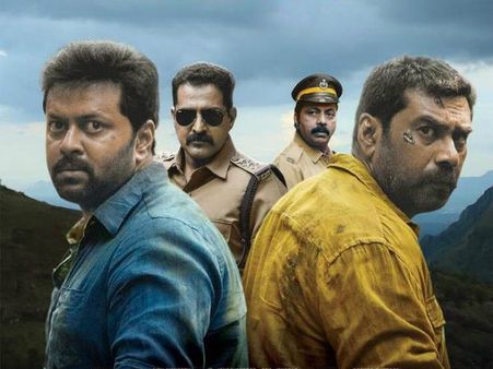 കഥയുമായി സൂപ്പര്‍ താരത്തിന്‍റെ പിന്നാലെ നടന്നത് 4 വര്‍ഷം, വെളിപ്പെടുത്തലുമായി സംവിധായകന്‍ !!