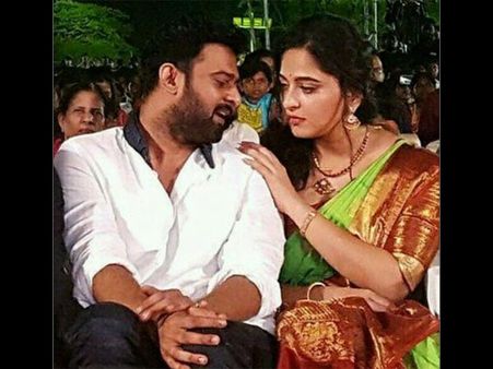 പ്രഭാസ് പറഞ്ഞു അനുഷ്‌ക അനുസരിച്ചു!!! അനുഷ്‌ക പ്രഭാസിനെത്തന്നെ പ്രണയിക്കും???