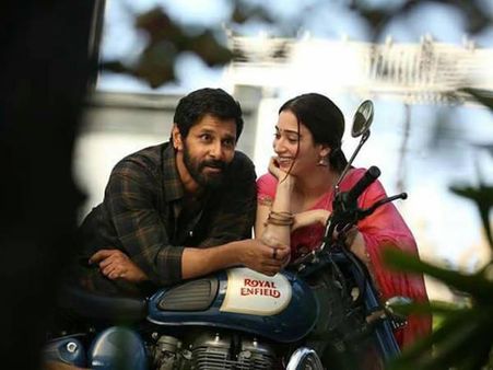 വിക്രമിനെയും തമന്നയെയും 'സ്‌കെച്ച്' ചെയ്യുന്ന വില്ലന്‍, മലയാളത്തില്‍ നിന്ന്, ആരാണ് ആ നടന്‍ ??