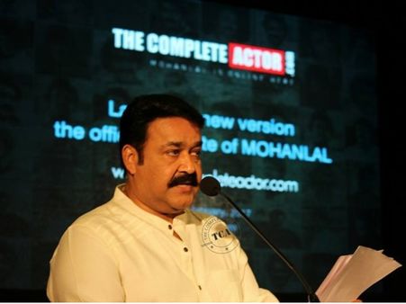 ചിലരുടെ ആലാപനം കേട്ടാല്‍ മോഹന്‍ലാലിന്റെ മുഖം ചുളുങ്ങിയതു പോലെ തോന്നുമെന്ന് പ്രമുഖ ഗായകന്‍ !!