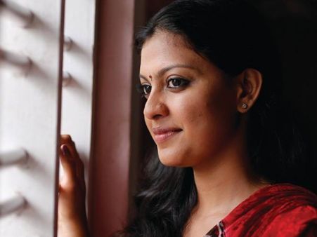 'നൈസ് ആയി ഒഴിവാക്കുക' മാത്രമല്ല, സംവിധായകനോട് തര്‍ക്കുത്തരം പറയാനും മിടുക്കിയാണ് ഈ നടി!!