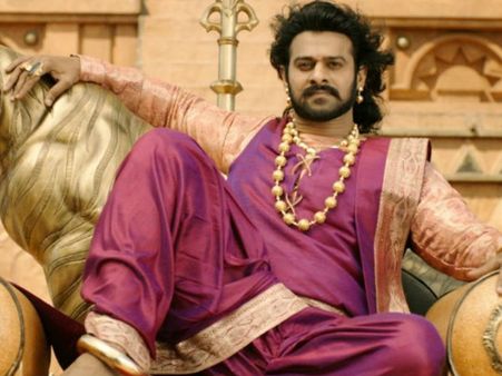 മൂന്ന് ദിവസം കൊണ്ട് ബാഹുബലി നേടിയ കലക്ഷന്‍, ഈ റെക്കോഡ് തകര്‍ക്കാന്‍ ഇനിയൊരു ചിത്രത്തിന് കഴിയുമോ?