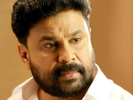 ദിലീപിന്റെ ക്ഷമ നശിച്ചു, അമേരിക്കയില്‍ നിന്ന് വന്നാല്‍ ഉടന്‍ കേസ് കൊടുക്കും, ആര്‍ക്കെതിരെ?