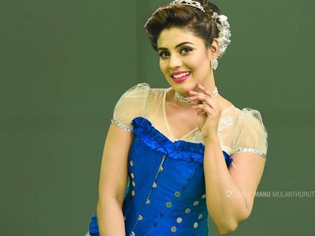 ഗ്ലാമര്‍ വേഷം വിട്ട് ഗ്രാമീണ സുന്ദരിയായ തെന്നിന്ത്യന്‍ താരത്തിന്റെ ബാര്‍ബി ഡോള്‍ ചിത്രങ്ങള്‍!!!