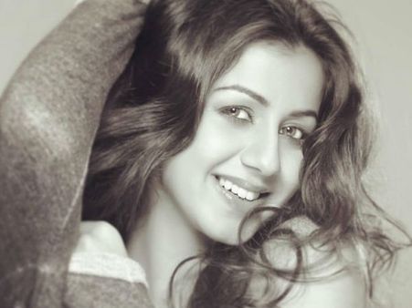 മോഹന്‍ലാല്‍ ചോദിച്ചപ്പോള്‍ മാത്രം ഡേറ്റില്ല, മറ്റാരുടെ കൂടെ അഭിനയിക്കാനും തയ്യാറായി നിക്കി ഗല്‍റാണി!