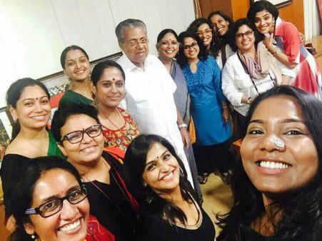 വിളിപ്പാടകലെയുണ്ടായിട്ടും വിളിക്കാത്തതില്‍ പരിഭവം,വിമന്‍ ഇന്‍ കളക്ടീവിനെതിരെ ഭാഗ്യ ലക്ഷ്മി !!