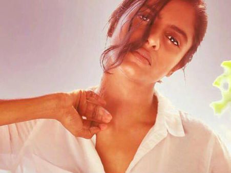 ആ ചുണ്ടുകള്‍ കടിച്ച് തിന്നാന്‍ തോന്നുന്നു, പിന്നെയോ??? മോഹന്‍ലാലിനെ കണ്ട നടിയുടെ ആഗ്രഹങ്ങള്‍!!!