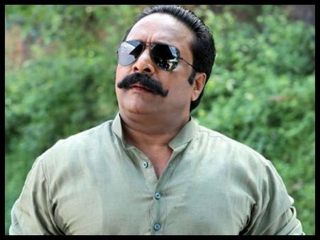 ആനക്കാട്ടില്‍ ചാക്കോച്ചി വീണ്ടും വരുന്നു! രഞ്ജി പണിക്കര്‍ വീണ്ടും ലേലത്തിന് കഥയെഴുതുന്നു!!!