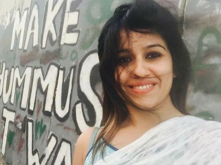 രഞ്ജിനി ഹരിദാസിനെ പുറത്താക്കിയതാര്, സ്റ്റേജ് ഷോയുമില്ല.. ടെലിവിഷനുമില്ല.. രഞ്ജിനി എവിടെ?