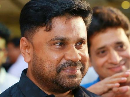 ദിലീപിനെ സഹായിക്കാന്‍ ആരും വന്നില്ല, ഈ ഗതി ഒരു നടനും വരരുത് എന്ന് ദിലീപ്