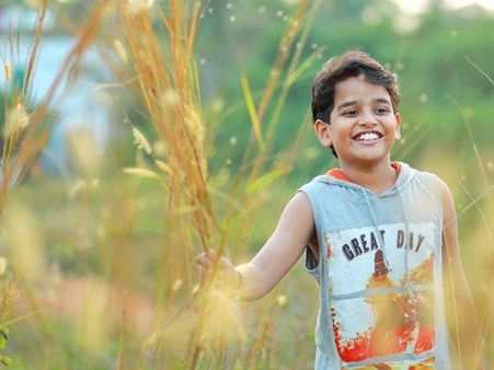 സിനിമയില്‍ അഭിനയിച്ചതിന്‌ പ്രതിഫലം തരാമെന്ന് പറഞ്ഞ് പറ്റിക്കുകയായിരുന്നു!പൊട്ടികരഞ്ഞ് ഗൗരവ് മേനോന്‍