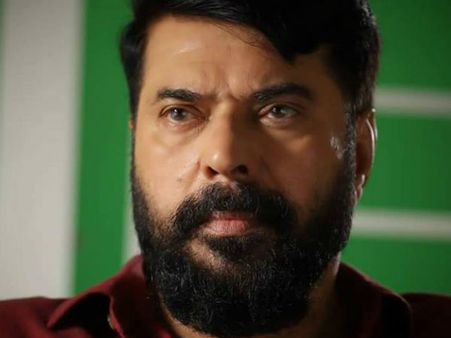 പുലിമുരുകന്‍ തുറന്ന വാതിലിലൂടെ മമ്മൂട്ടി, 100കോടി ക്ലബ്ബ് ലക്ഷ്യമിടുന്ന മെഗാസ്റ്റാറിന്റെ 4സിനിമകള്‍