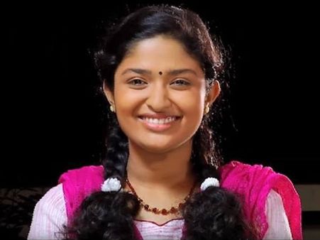 മഞ്ഞുരുകും കാലത്തിലെ ജാനിക്കുട്ടിയുടെ വേഷം ഒഴിവാക്കിയതിന്റെ കാരണം തുറന്ന് പറഞ്ഞ് നിഖിത!!!