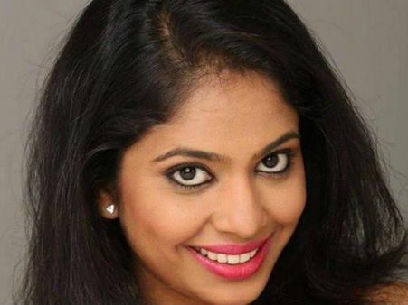 അപരിചിതനായ കാര്‍ ഡ്രൈവര്‍, അപരിചിതമായ വഴികള്‍..? ഒരിക്കലും മറക്കാനാകാത്ത ആ രാത്രി..!