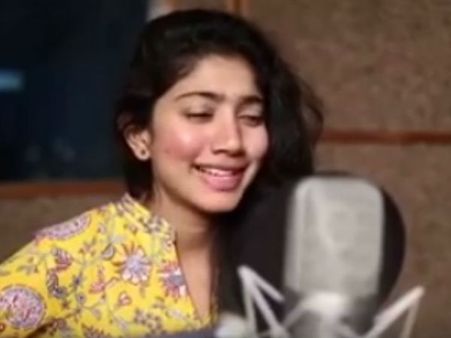 ആഹ.. മലര്‍മിസ്സിന് മലയാളം മാത്രമേ അറിയാതെയുള്ളൂ.. തെലുങ്കില്‍ അസ്സല്‍ ഡബ്ബിങ്.. കാണൂ