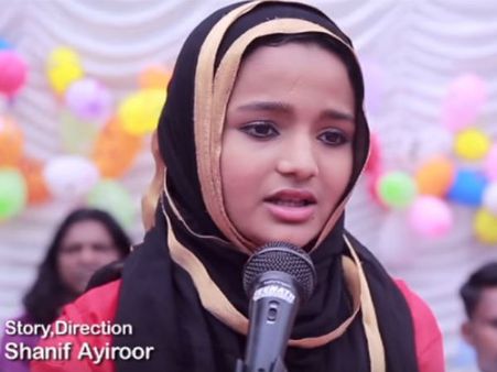 ഉമ്മു ഖുല്‍സു കരഞ്ഞുകൊണ്ട് പാടി, കേള്‍ക്കുന്നവരും കരഞ്ഞു.. കാണൂ...