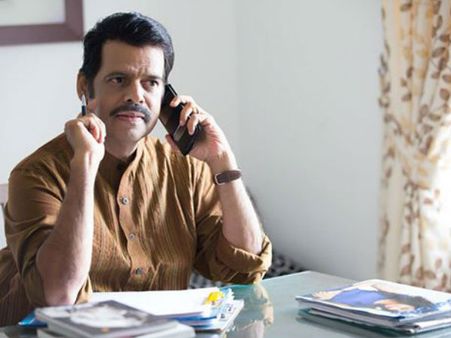 മൗനം വിദ്വാന്റെ ഭൂഷണമല്ല, ആസനത്തില്‍ ആലുമുളച്ച ഭൂഷണം, അമ്മയ്ക്ക് ബാലചന്ദ്രമേനോന്റെ കത്ത്!!
