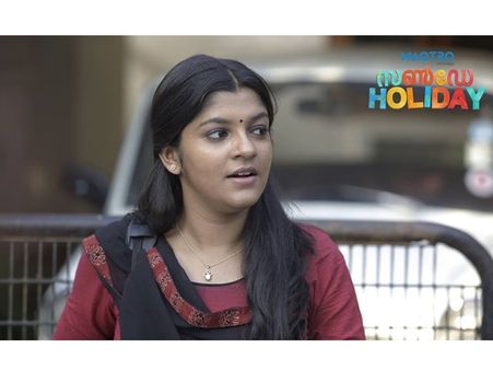 സിനിമയില്‍ വരുന്നതിന് മുന്‍പേ തന്നെ ബ്രേക്കപ്പായെന്ന് അപര്‍ണ്ണ മുരളി, കാരണം അറിയുമോ ???