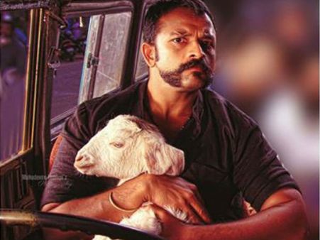 ആട് ഒരു ഭീകരജീവിയാണ് എന്ന സിനിമയുടെ രണ്ടാം ഭാഗം നിര്‍മ്മിക്കുന്നതിന് ഒരു കാരണമുണ്ട്!!