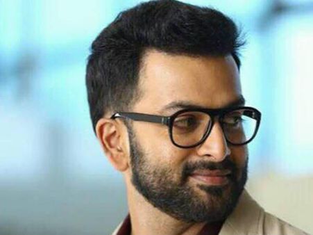 ചാനലുകള്‍ക്കെതിരെ നിലപാട് കടുപ്പിച്ച് താരങ്ങള്‍!!! അവിടെയും വ്യത്യസ്തനായി പൃഥ്വിരാജ്???