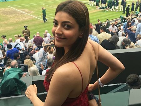 വിംബിള്‍ഡണ്‍ ഗാലറില്‍ തെന്നിന്ത്യന്‍ നായിക!!! താരത്തിന്റെ മാറിടം കാണുന്ന ചിത്രങ്ങള്‍ വൈറലാകുന്നു?