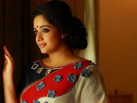 അര്‍ധരാത്രിവരെ കാത്തു നിന്നു, ദിലീപിന് വേണ്ടി 'ജഡ്ജിയമ്മാവനെ' കാണാനും കാവ്യ വന്നില്ല!!