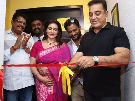 നടി ലിസി ഇപ്പോള്‍ അഭിനയിക്കുന്നില്ല!കമല്‍ഹാസന്റെ പിന്തുണയുമായി പുതിയൊരു പരിപാടി തുടങ്ങിയിരിക്കുകയാണ്