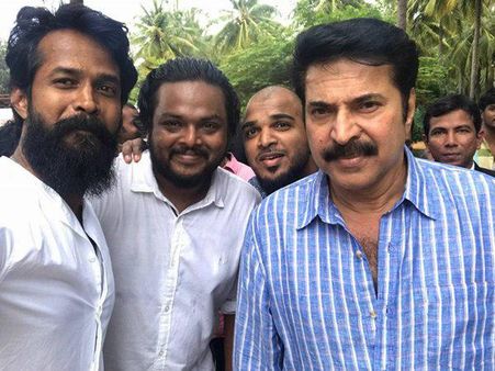 പ്രമുഖ സംവിധായകന്റെ മകളുടെ വിവാഹ ചടങ്ങില്‍ അത്യപൂര്‍വ സര്‍പ്രൈസ്, മമ്മൂട്ടിക്കും കിട്ടി!!