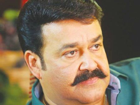 രാത്രിയും പകലും ഒറ്റയ്ക്ക് പൊരുതി ജീവിക്കുന്ന സ്ത്രീകള്‍ക്ക് ഒരു ചേട്ടച്ചനായി മോഹന്‍ലാല്‍ വരുന്നു!