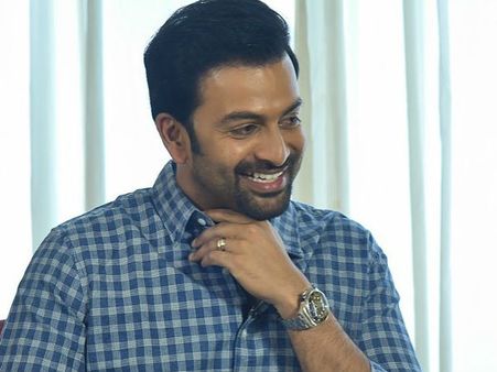 അമ്മയുടെ വാര്‍ഷിക യോഗം; പൃഥ്വി വിട്ടുനിന്നതിന് കാരണം, സുപ്രിയയോ മഞ്ജുവോ അതോ പ്രമുഖ നടിയോ ?