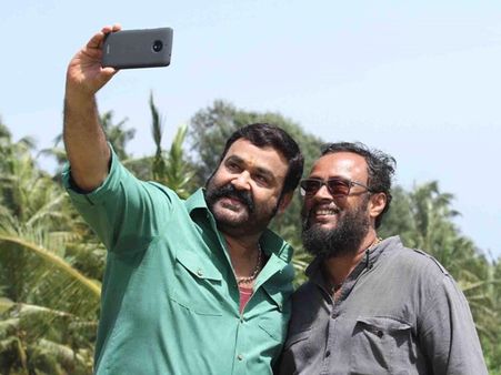 ലാലേട്ടന്‍ പൊളിച്ചടുക്കി ലാല്‍ ജോസും മോഹന്‍ലാലും വെറുപ്പിച്ചില്ല പക്ഷേ മറ്റു ചിലര്‍?