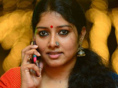 അവരെയെല്ലാം നായികയാക്കാം എന്ന് പറഞ്ഞ് പറ്റിച്ചു, തനിക്കുണ്ടായ മോശം അനുഭവത്തെ കുറിച്ച് അനുമോള്‍