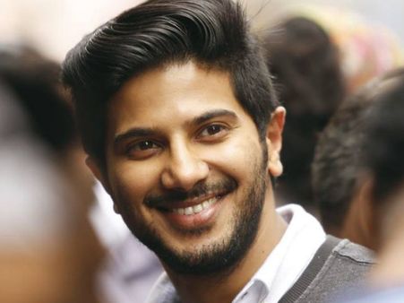 ദുല്‍ഖറിനെ 'ഒരു ഭയങ്കര കാമുകനാ'ക്കാന്‍ ഇനിയും സമയം വേണം!വ്യാജ വാര്‍ത്തകള്‍ തള്ളികളഞ്ഞ് നിര്‍മാതാവ്!