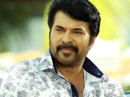 മമ്മൂട്ടിയ്ക്ക് ചായ കൊടുക്കുന്നത് സ്വപ്‌നം കണ്ടു, രാവിലെ മമ്മൂട്ടി മുന്നില്‍, വീട്ടമ്മ ഞെട്ടി!!